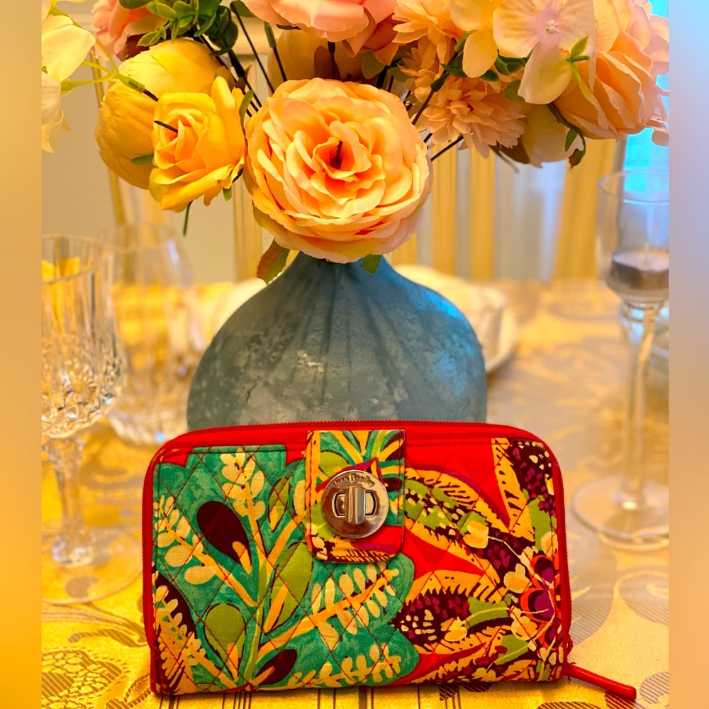 Vera Bradley colorful red and green wallet